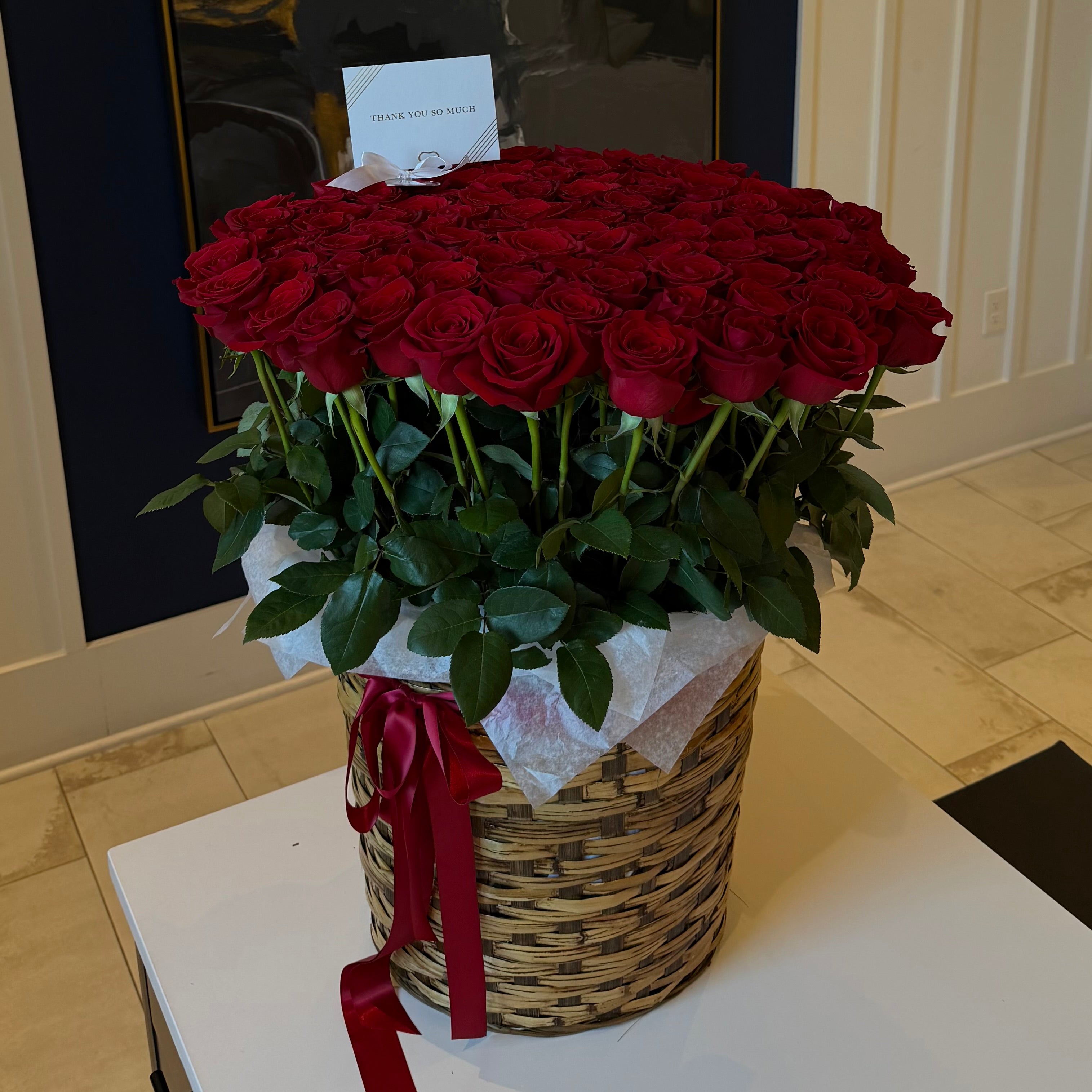 100 red roses