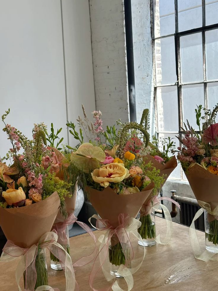 AUTHOR’S BOUQUET
