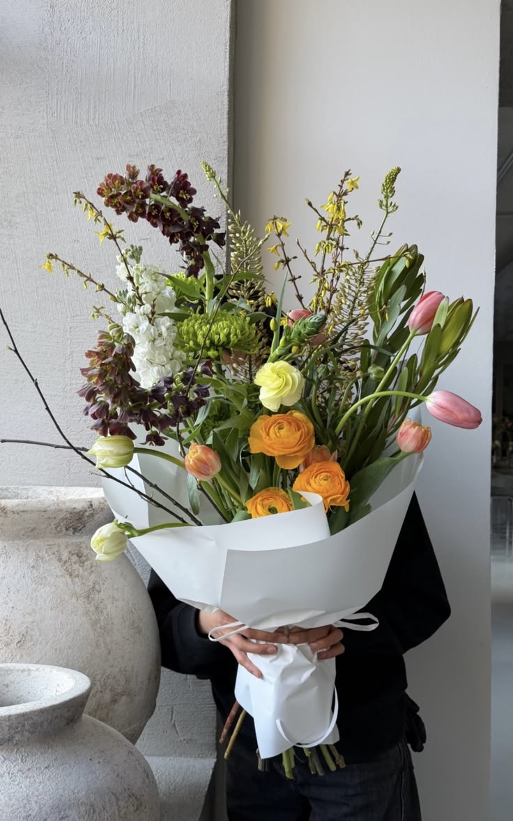 AUTHOR’S BOUQUET