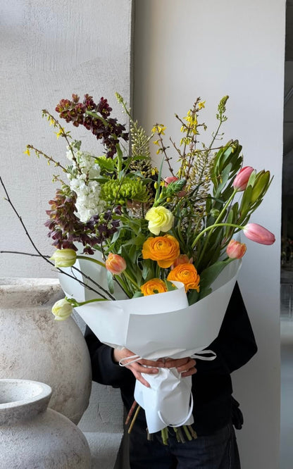AUTHOR’S BOUQUET