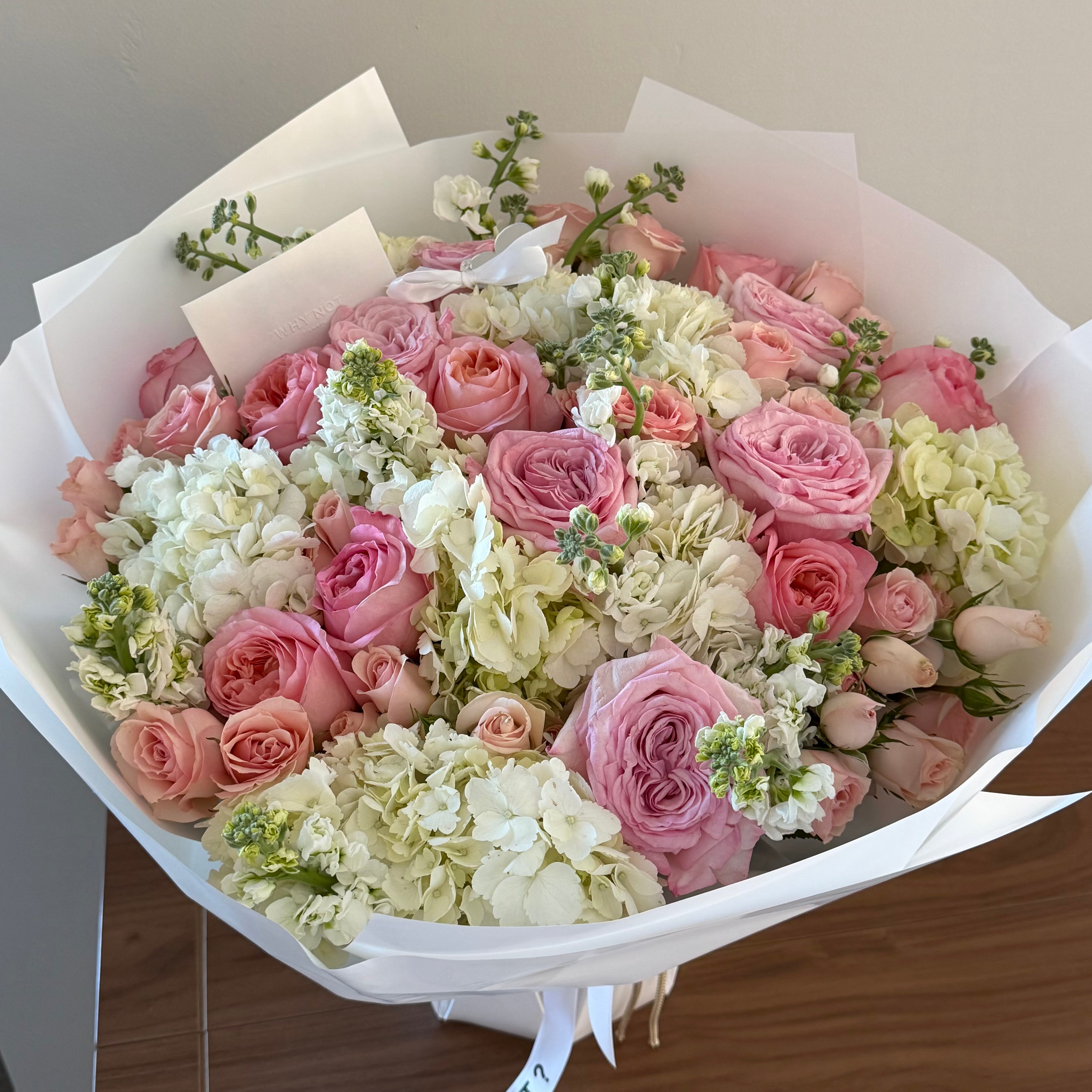 Roses &amp; Marshmallow Bloom Mix