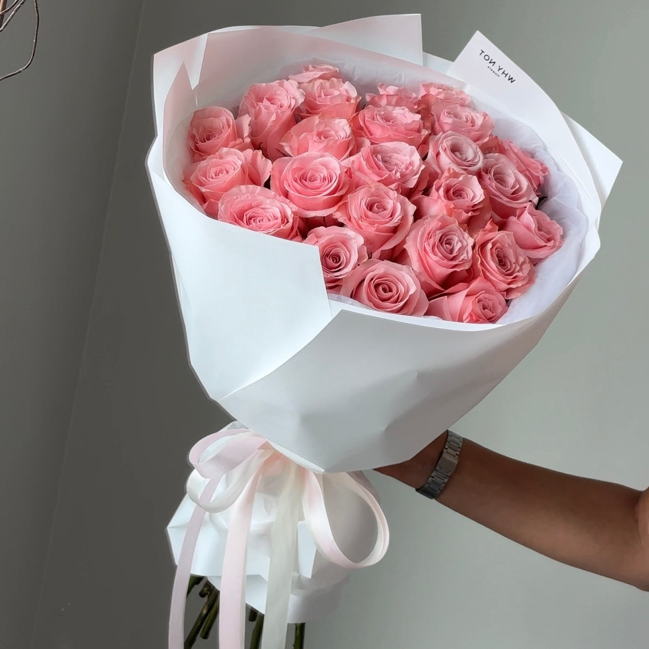 25 Pink Roses