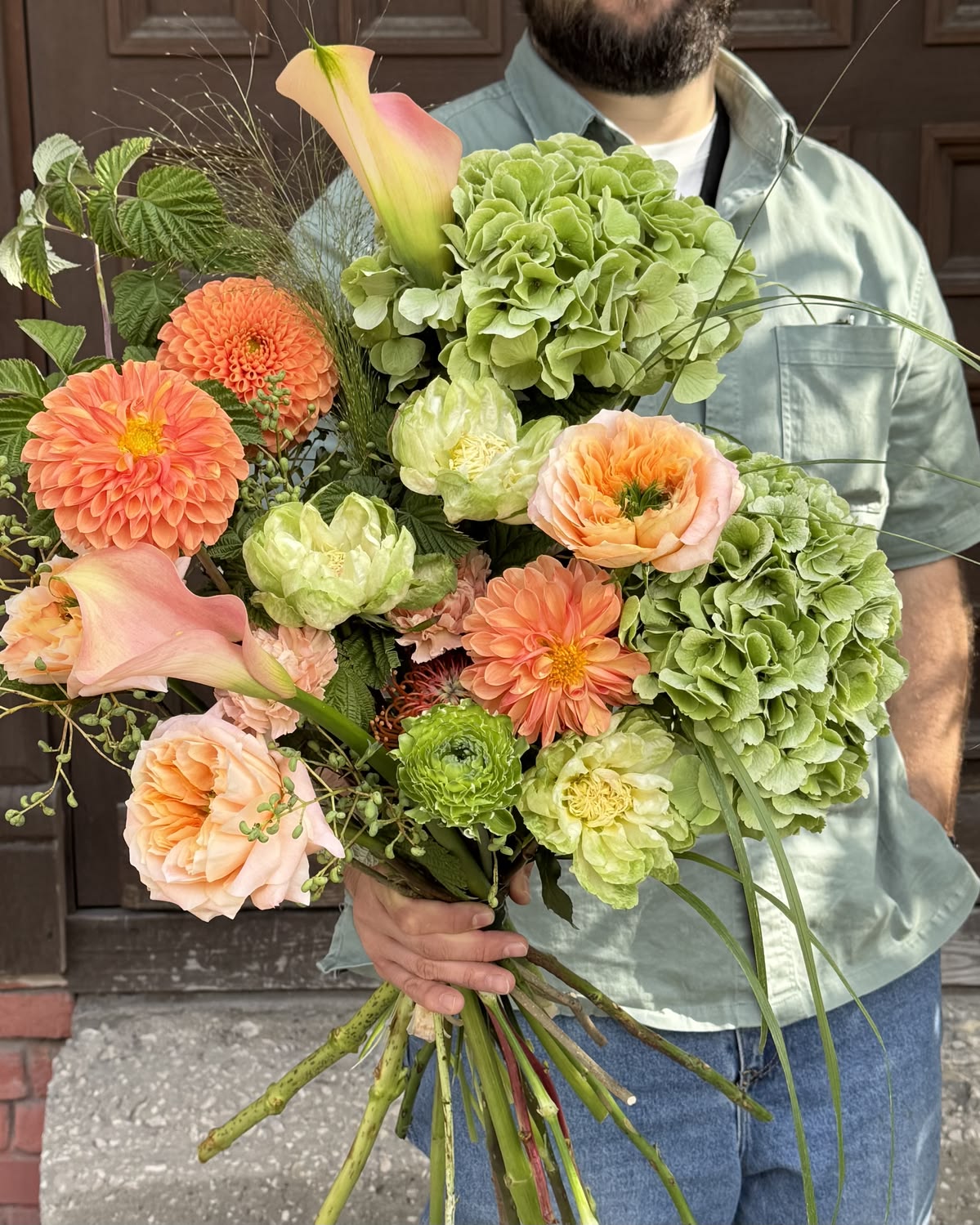 AUTHOR’S BOUQUET