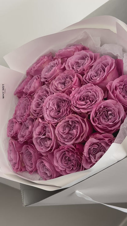 25 Dusty Lilac Roses/Premium